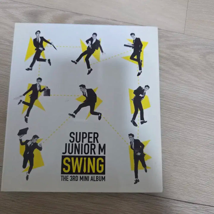 슈퍼주니어M Swing 3집 앨범 (전원 싸인반) 비매