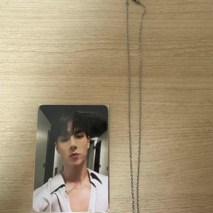 몬스타엑스 셔누-ON MY WAY 목걸이&포토카드