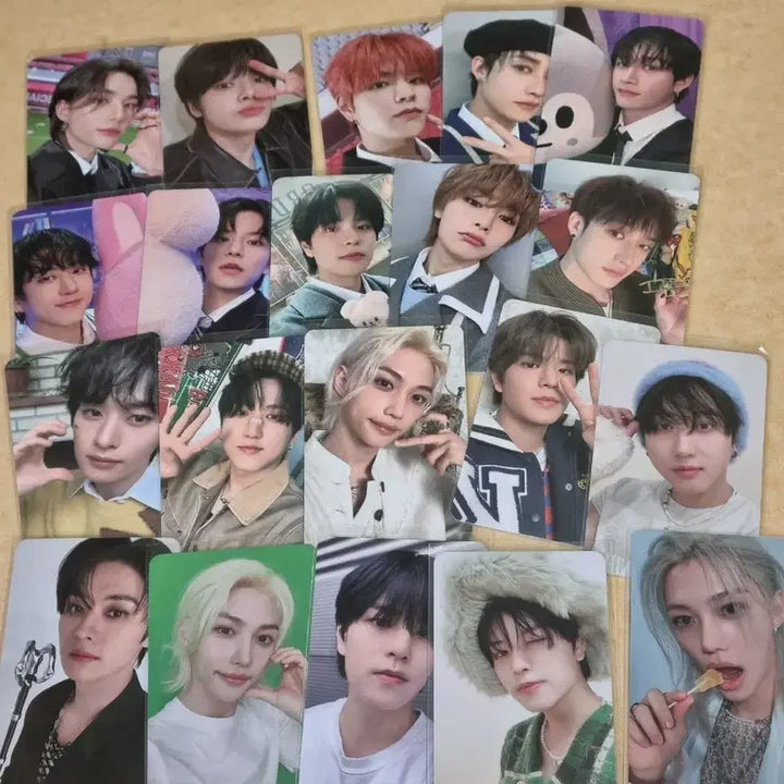 스키즈 스트레이키즈 포카 바인더 일괄 판매 합니다