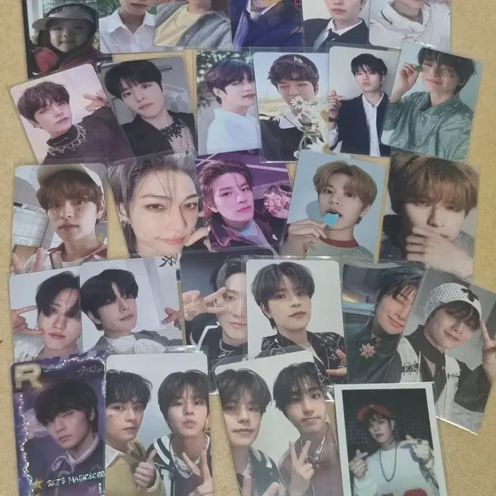 스키즈 스트레이키즈 포카 바인더 일괄 판매 합니다