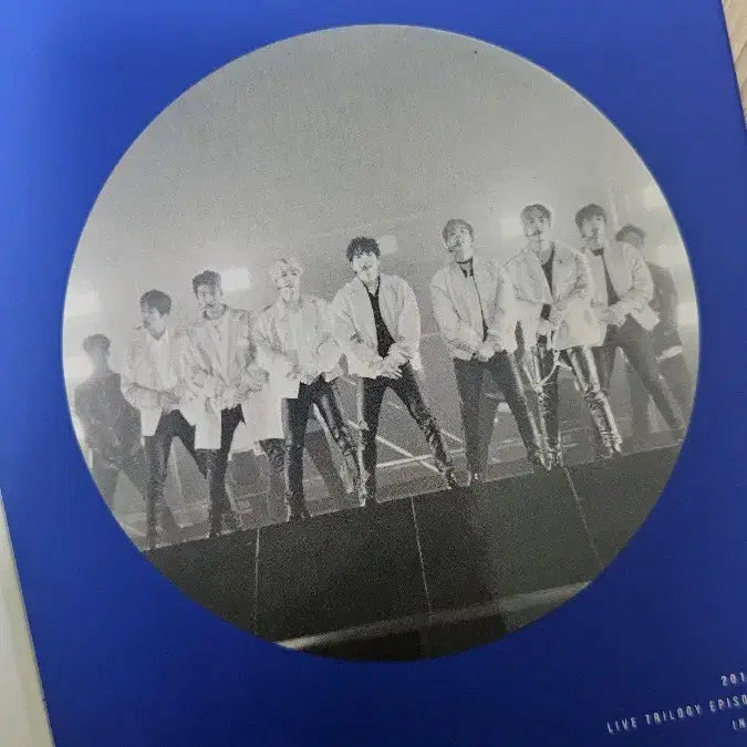 방탄소년단 BTS 윙즈투어 인 서울 DVD (포카포함)
