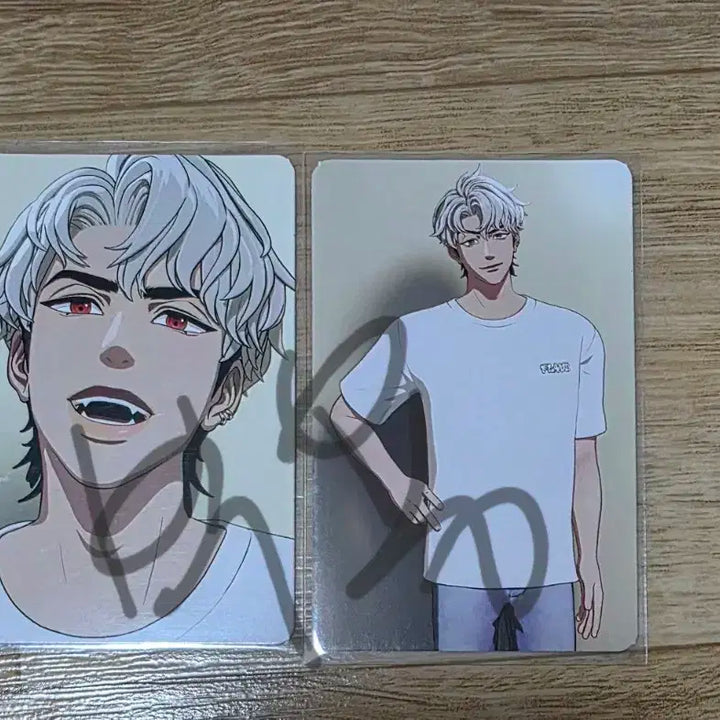 플레이브 왜요왜요왜 티셔츠 포카 은호