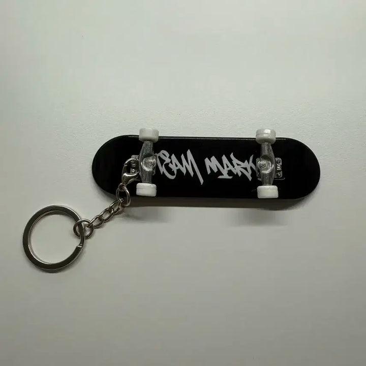 엔시티 마크 썸유님 스케이트보드 키링