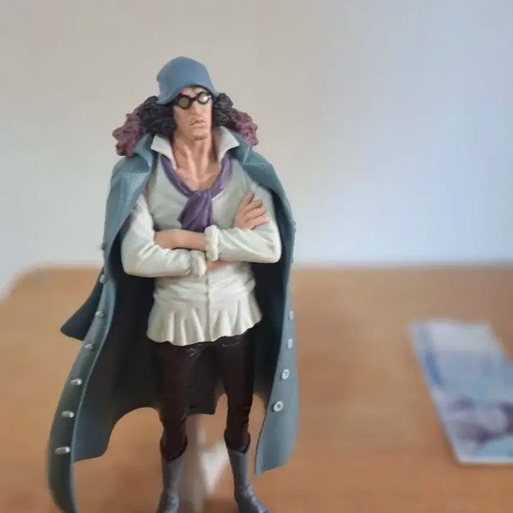 원피스 몽키 D 드래곤 피규어