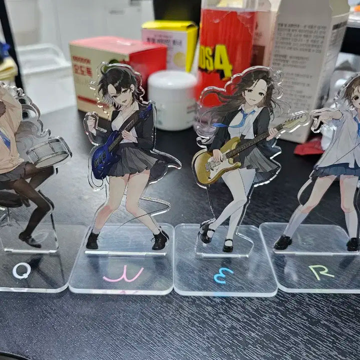 qwer 아크릴스탠드 셋트