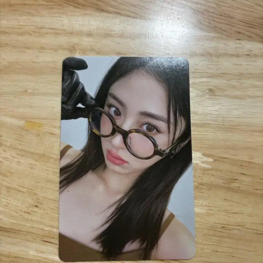 르세라핌 허윤진 EASY Weverse Albums ver.