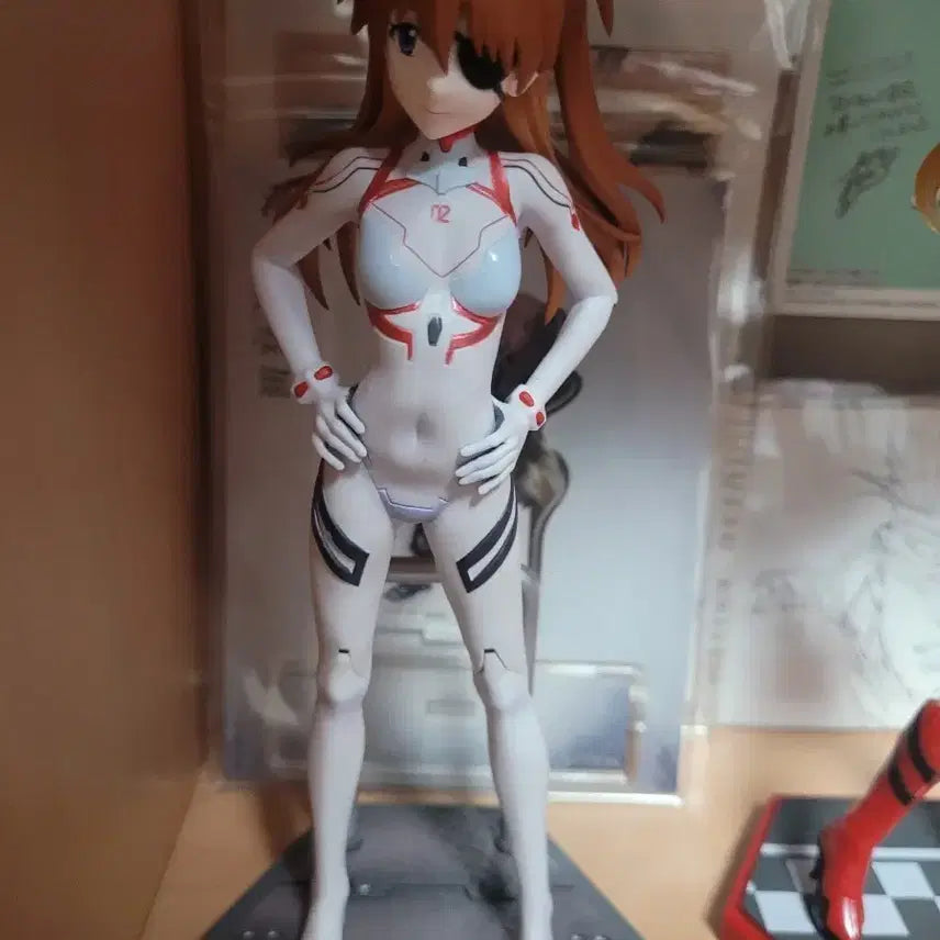 에반게리온 아스카 극장판 피규어