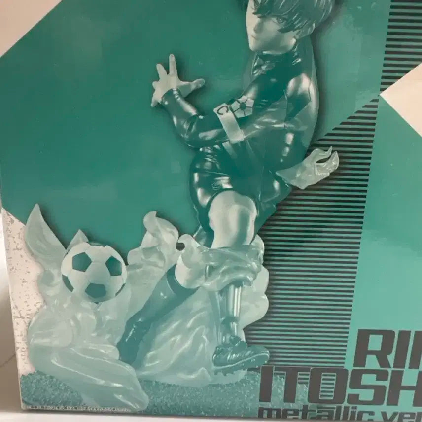 블루록 이토시 린 피규어 메탈릭 ver. 미개봉 급처합니다