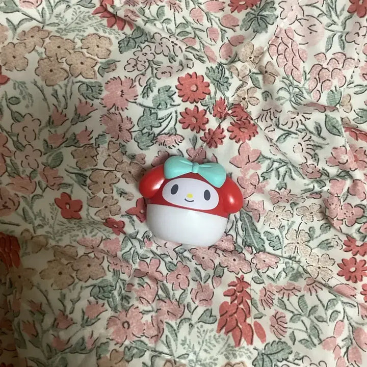 산리오 마이멜로디 마멜 피규어 판매해요 !