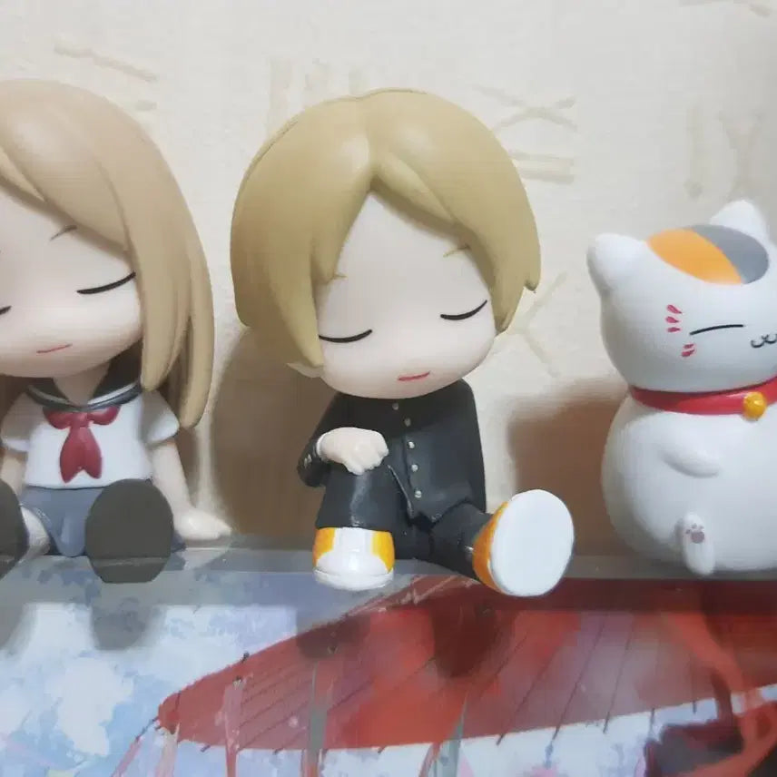 나츠메우인장 레이코 어깨쿵 가챠 피규어
