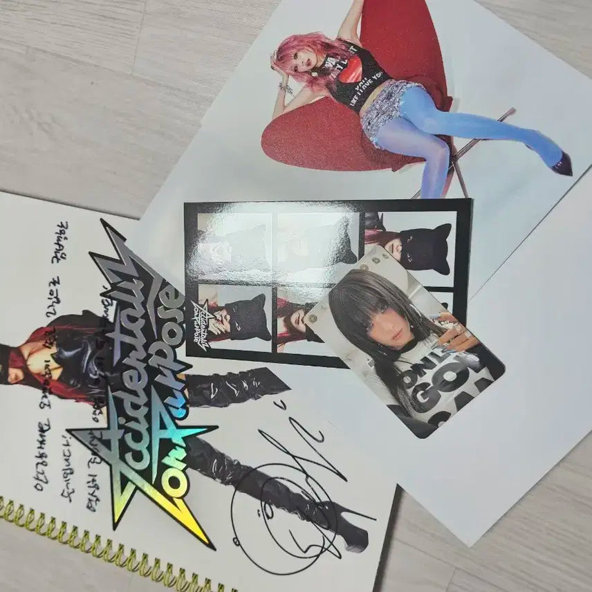 레드벨벳 슬기 솔로 2집 싸인 메시지 비매 앨범 포스터