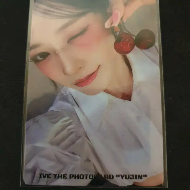IVE 유진 포토카드 (THE PHOTOCARD YUJIN)