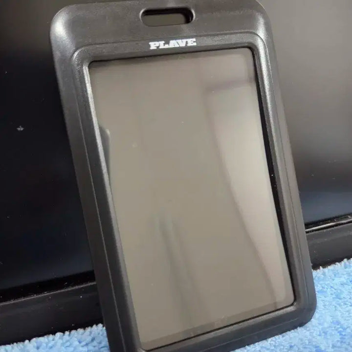 플레이브 랜야드