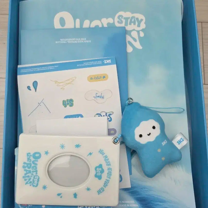 스테이5기 키트 및 포카 증사 팝니다