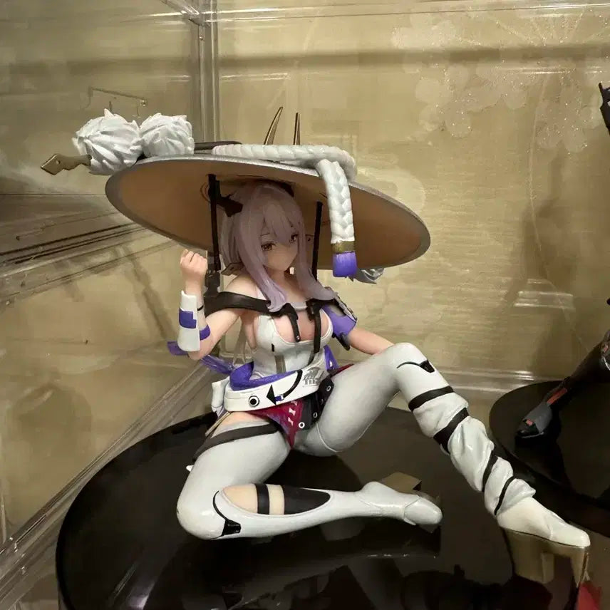 승리의여신 니케 홍련 피규어