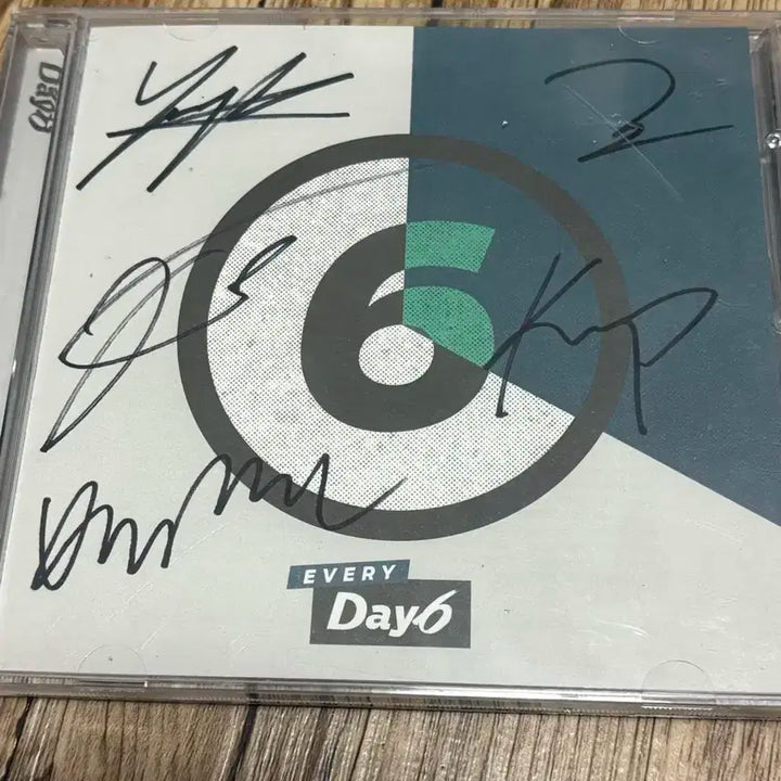 데이식스 day6 친필싸인 앨범 판매