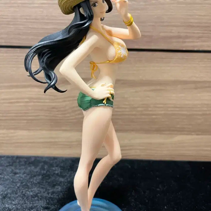 반프레스토 원피스 니코로빈 피규어