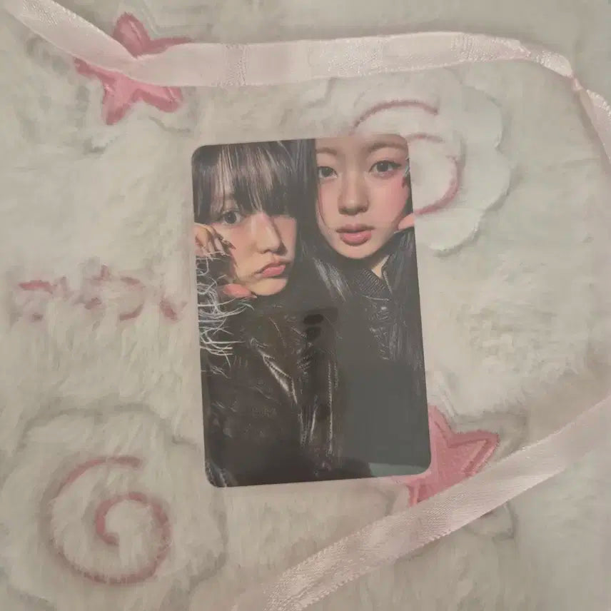 키키KiiiKiii 언컷잼 앨범포카
