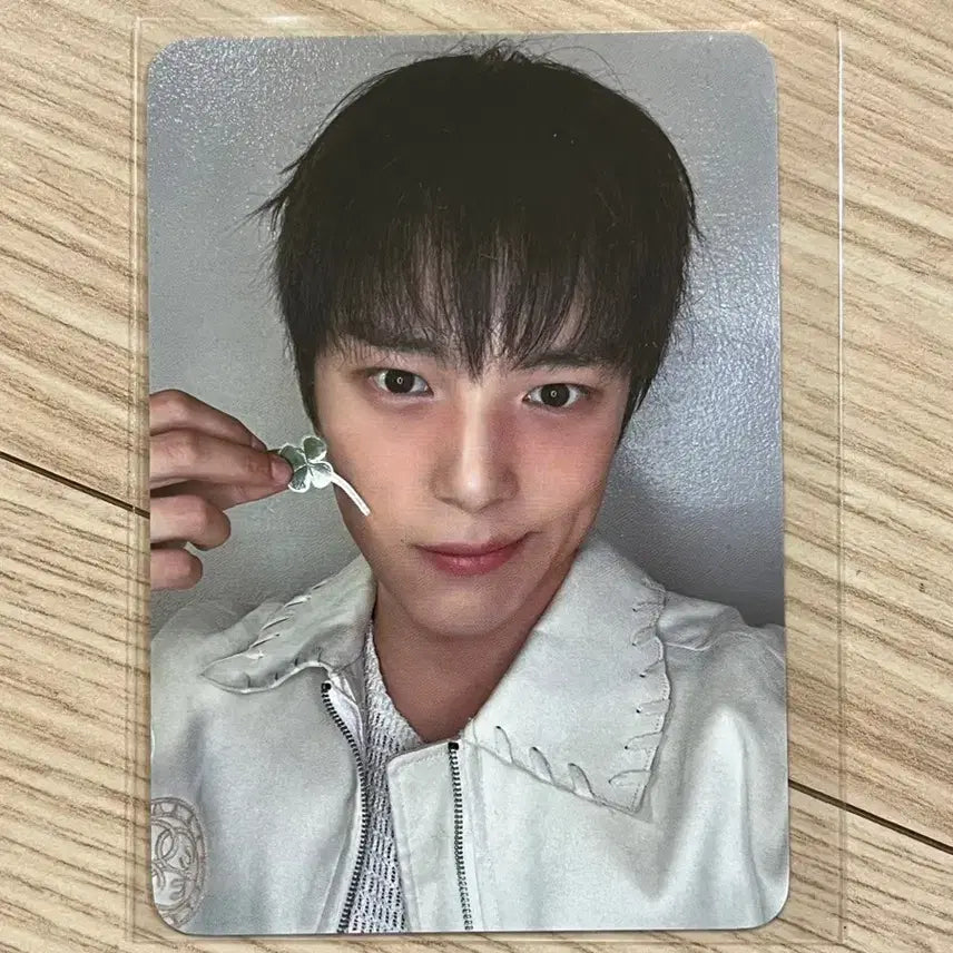 몬스타엑스 위드뮤 럭키 포카 (민혁)