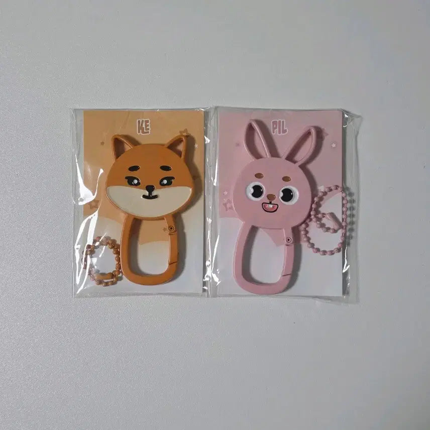 데이식스 데니멀즈 카라비너 케필 미개봉 원가양도