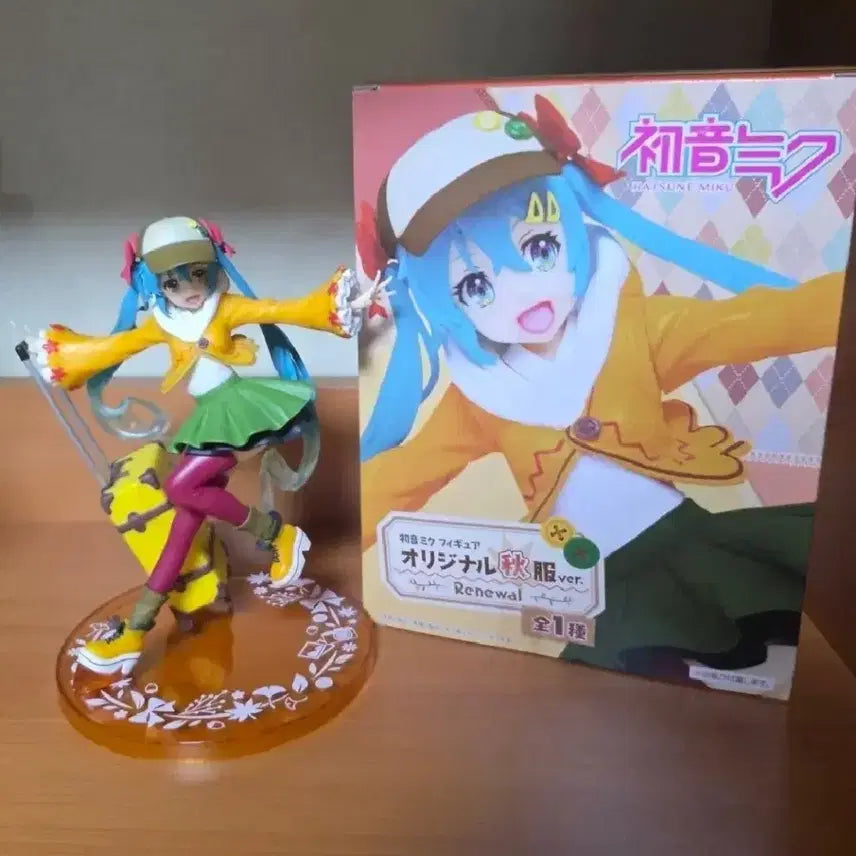 타이토 가을옷 미쿠 피규어