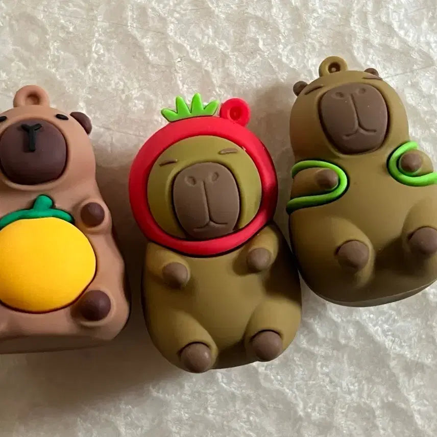 카피바라 고무 피규어 3종