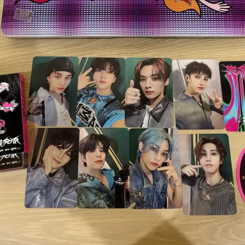 스트레이키즈 락 미니앨범 개봉만 전원 포토카드