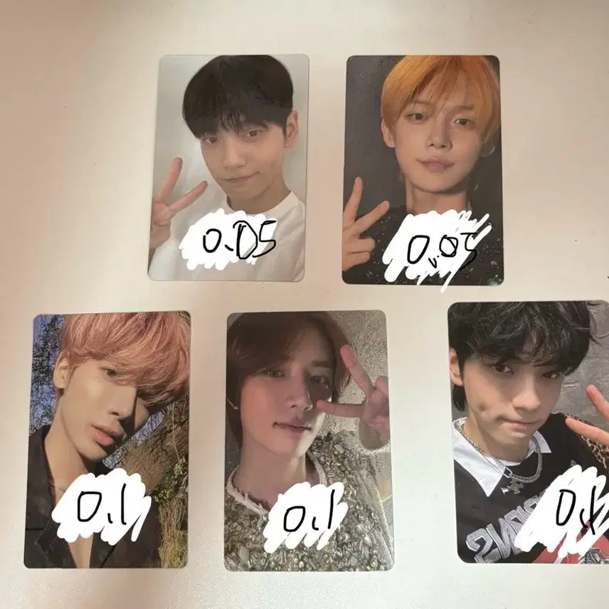 투모로우바이투게더 포카 판매