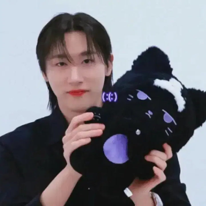 몬스타엑스 아이엠 창균이 빅냥균이 굿즈 팝니다. 임창균 굿즈 몬엑 냥균이