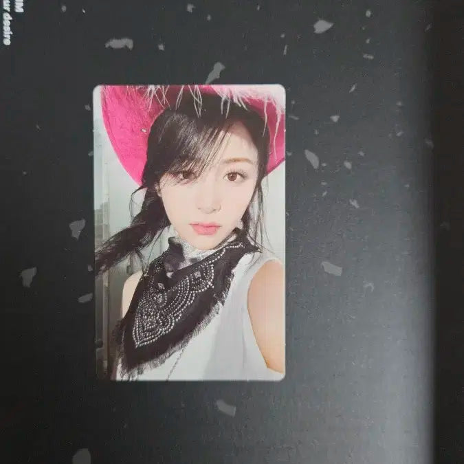 덕질정리) 르세라핌 언포기븐 앨범