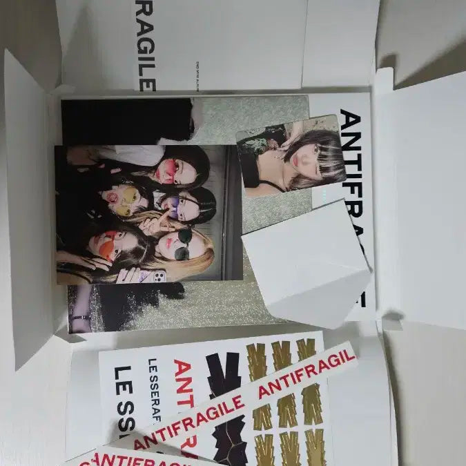 르세라핌 ANTIFRAGILE 앨범