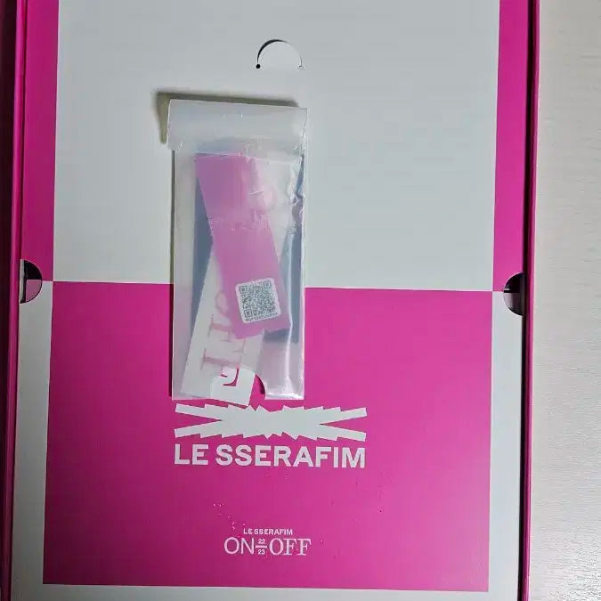 르세라핌 ON OFF 22-23