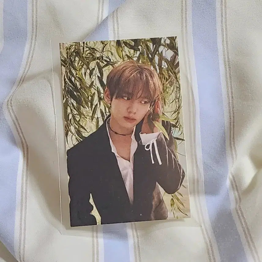 제로베이스원 한유진 타임리스월드 콘서트 제로즈존 3일차 럭키필름 포카