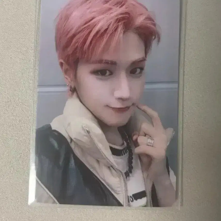 How 이즈위 리우 특전 포카