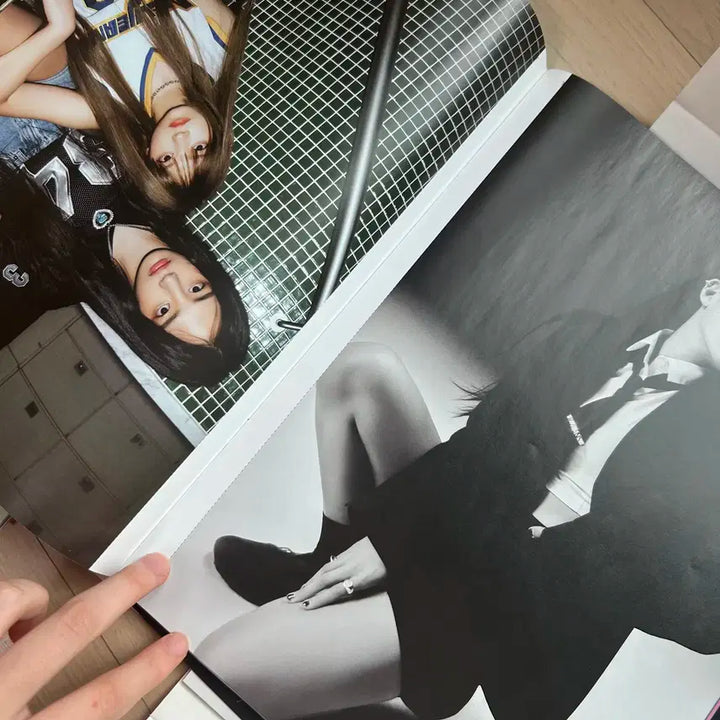 뉴진스 데뷔 앨범 블루북 민지 버전