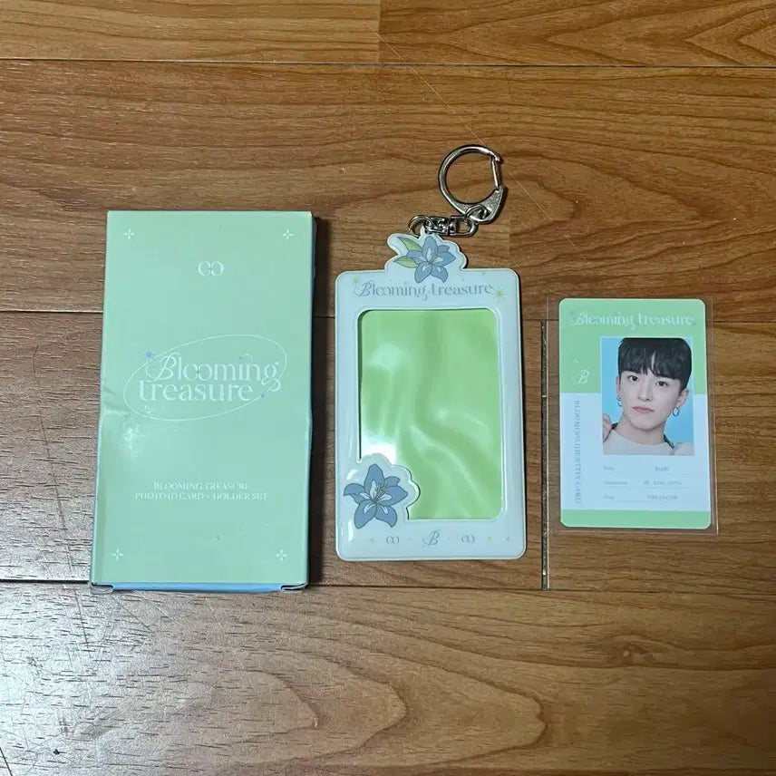 트레저 TREASURE 아사히 블루밍 웰컴북 ID 홀더 포카
