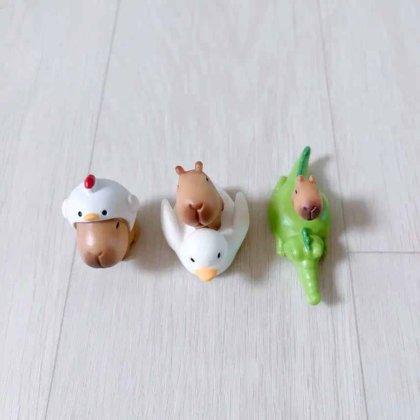 카피바라 피규어 7종세트 / 새상품