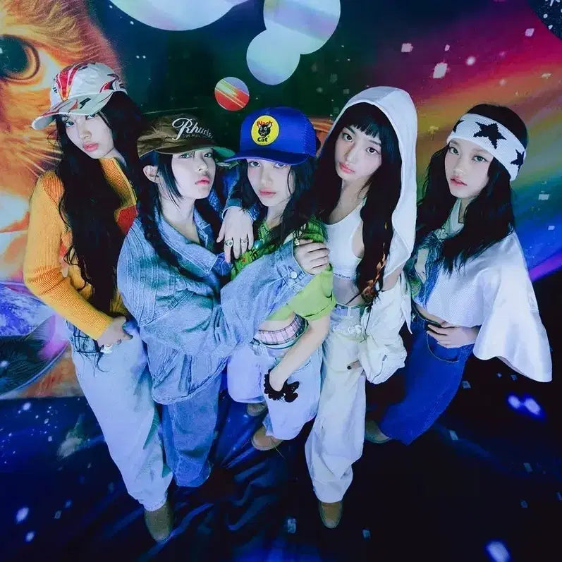 뉴진스 굿즈 다수 있음 시그 미개봉 판매