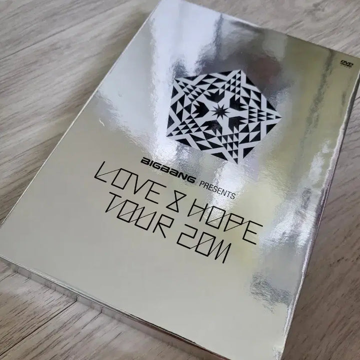 빅뱅 2011 러브앤호프 투어 dvd
