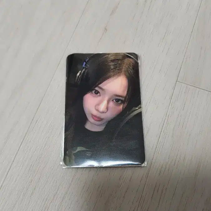 베이비몬스터 로라 위드뮤 럭키드로우 럭드 포토카드 포카