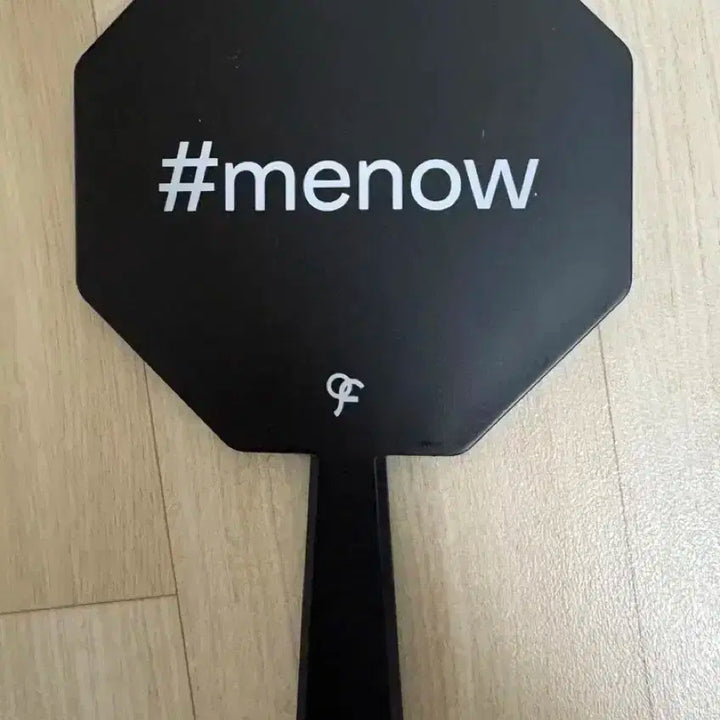 프로미스나인 미나우 미팬 역조공 특전 거울 팔아요