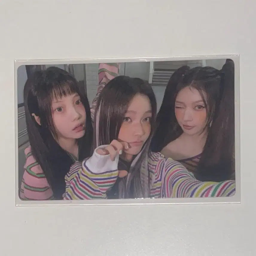 아일릿 모카 이로하 원희 이모이즈 tima bomb 유닛포카 판매