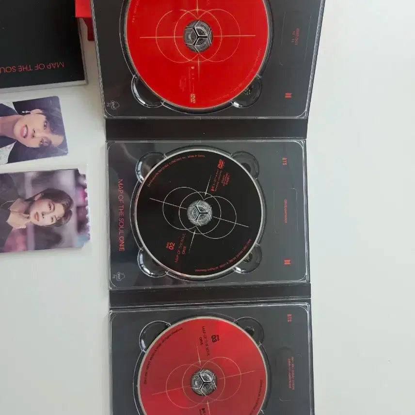 방탄소년단 MAP OF THE SOUL ON:E DVD  + 태형 토카드