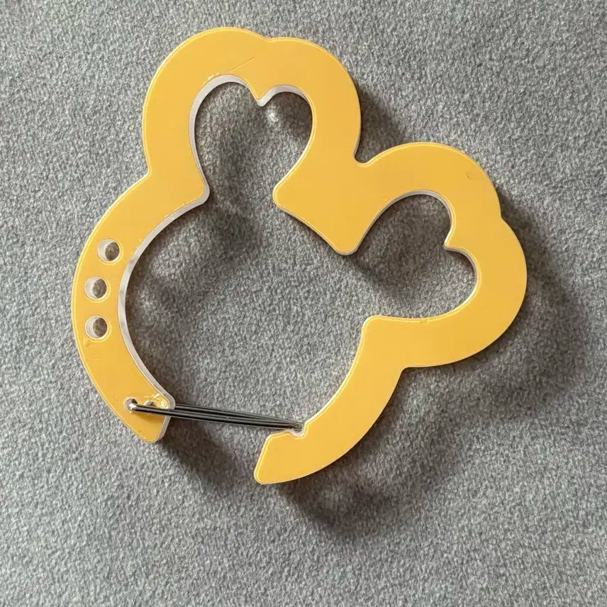 트와이스 10주년 팝업 지효 카라비너