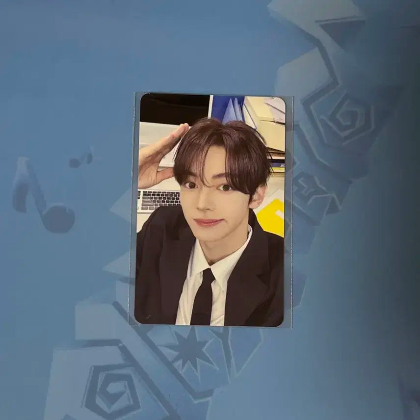 투어스 한진 더현대 팝업 컴팩트 버전 럭드 포카