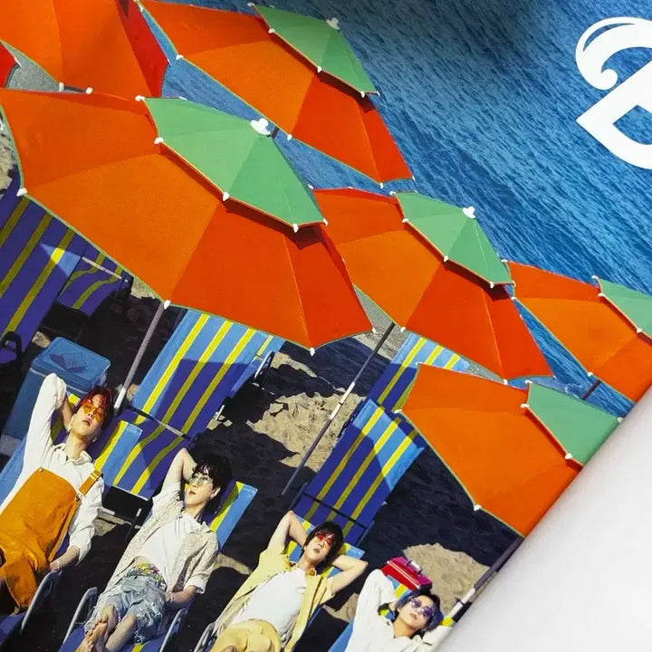 방탄 버터 앨범 + 특전 (메탈뱃지) + 포스터2