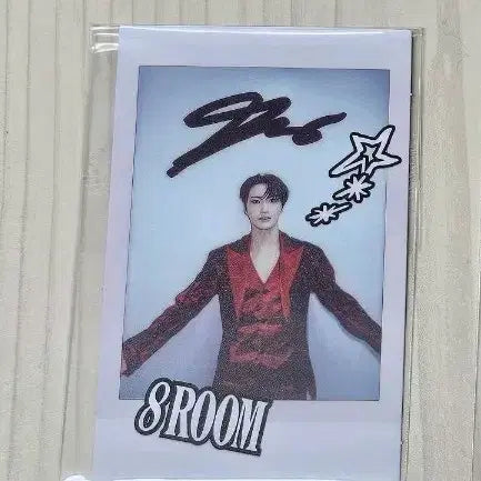 에이티즈 에잇룸 럭드 폴라로이드 나안아 성화