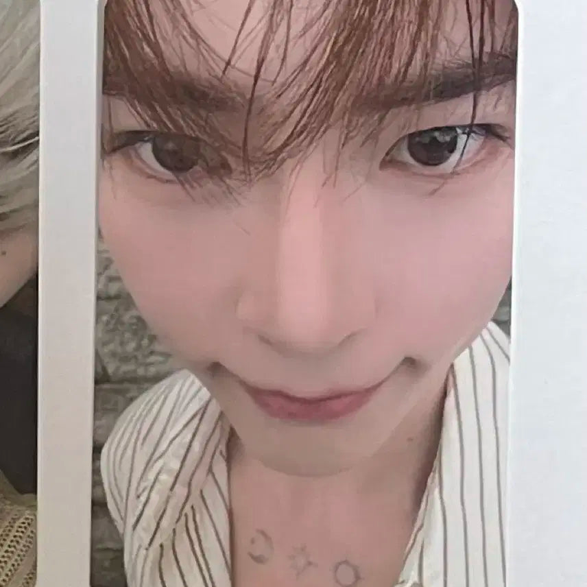 제로베이스원 사운드웨이브 성한빈 얼빡 포카 판매