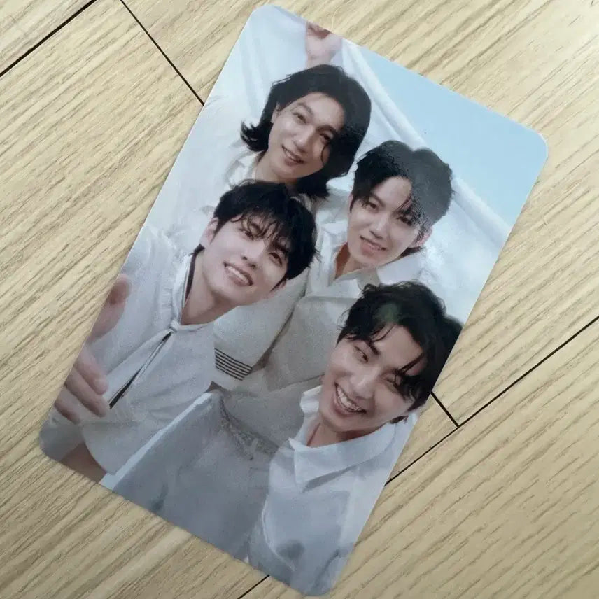 데이식스 피어텐 트레카