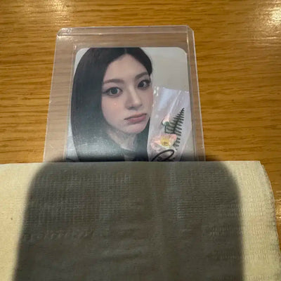 스테이씨 세은 친필사인 포토카드